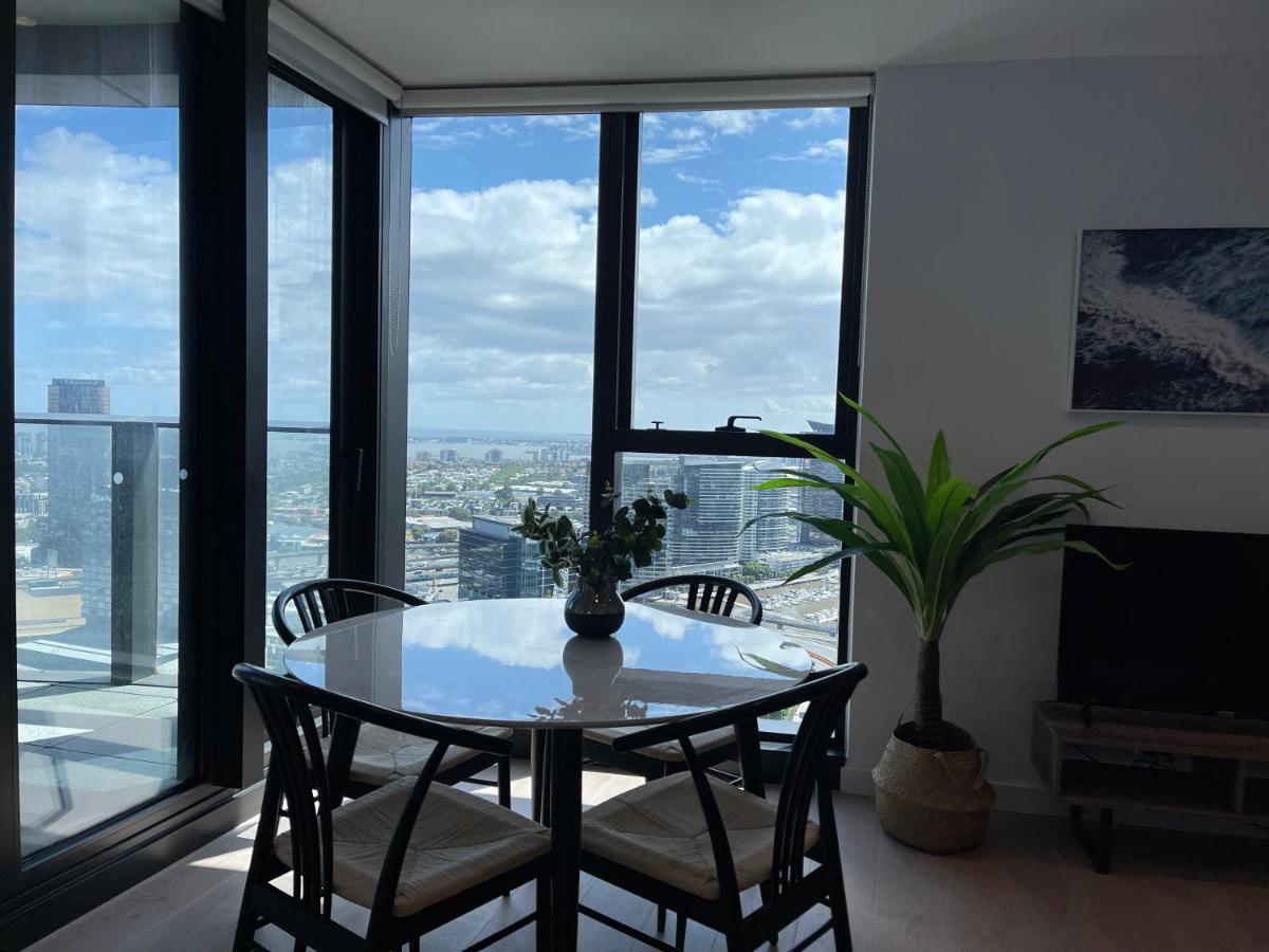 Rest Skyhigh Melbourne Qtr Collection Apartment Exterior photo
